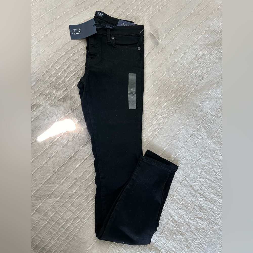 Black Gap leggings/jeans size 27